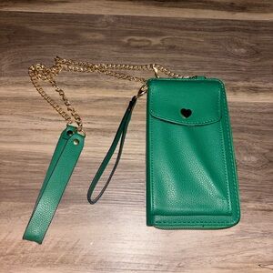 Green Crossbody Wallet with Gold Chain